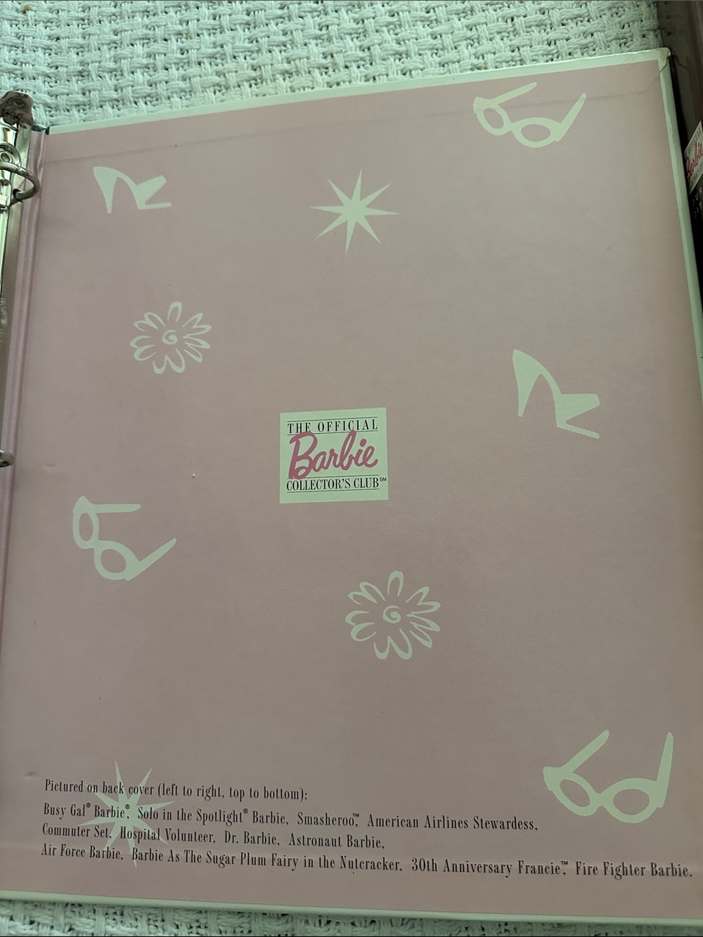 The Official Barbie Collector Binders - Picture 2 of 8